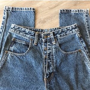 High Waisted Mom Jean